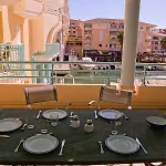 Le Miramar